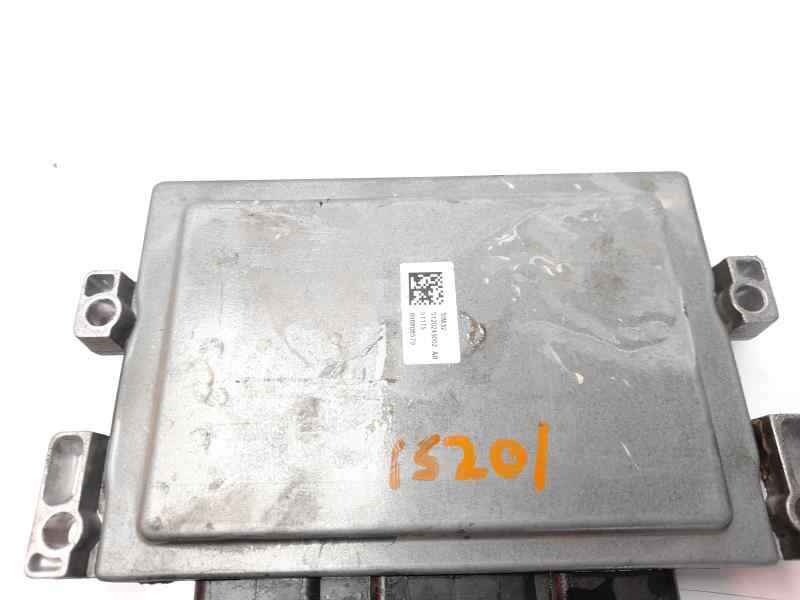 Recambio de centralita motor uce para renault clio iii authentique referencia OEM IAM 8200522357  