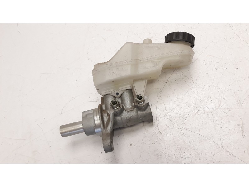 Recambio de bomba freno para toyota aygo 1.0 cat referencia OEM IAM   