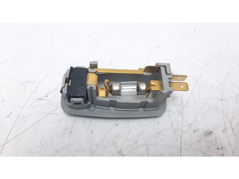 Recambio de luz interior para kia niro referencia OEM IAM 928913SXXX  