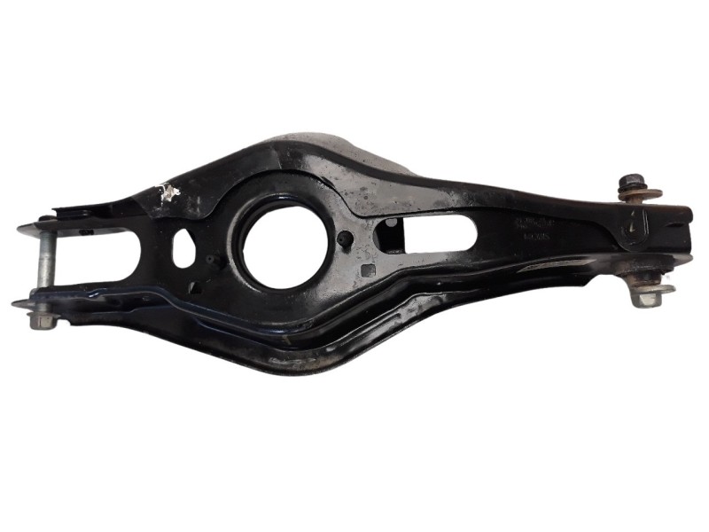 Recambio de brazo suspension inferior trasero derecho para hyundai tucson referencia OEM IAM 55211N9050  
