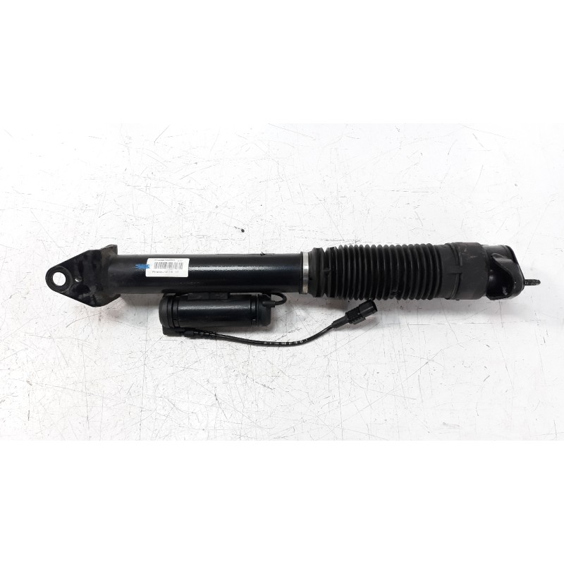 Recambio de amortiguador trasero derecho para mercedes-benz clase gl (x166) gl 350 bluetec 4matic (166.824) referencia OEM IAM A