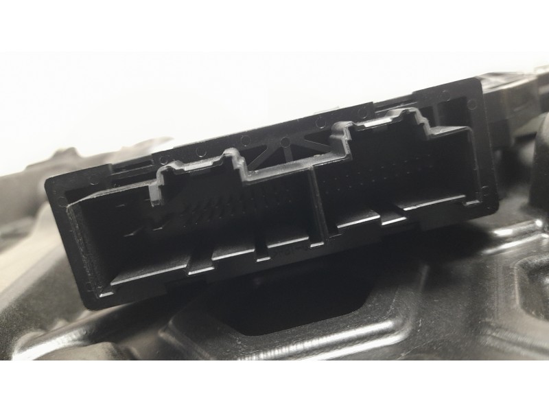 Recambio de elevalunas delantero izquierdo para volvo xc 40 essential 2wd referencia OEM IAM 30747091  