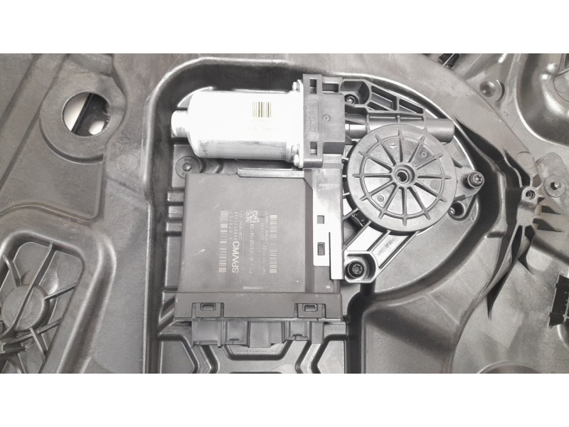 Recambio de elevalunas delantero izquierdo para volvo xc 40 essential 2wd referencia OEM IAM 30747091  