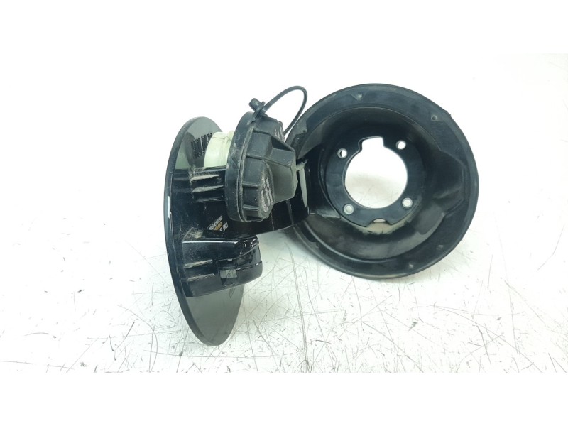 Recambio de tapa exterior combustible para kia niro referencia OEM IAM 69513G5000  