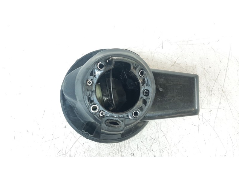 Recambio de tapa exterior combustible para kia niro referencia OEM IAM 69513G5000  