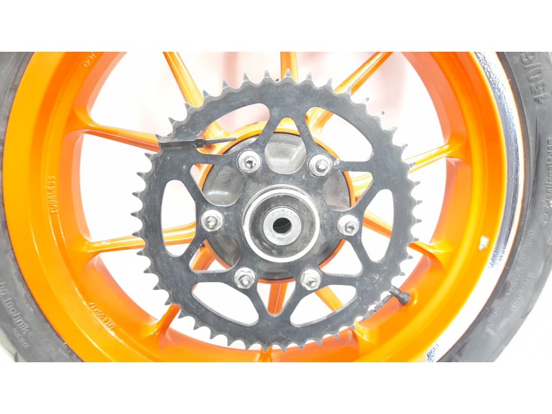 Recambio de llanta para ktm 390 duke referencia OEM IAM 93010001044EB  