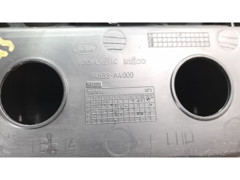 Recambio de cenicero para kia carens ( ) 1.6 gdi cat referencia OEM IAM 84633A4000  
