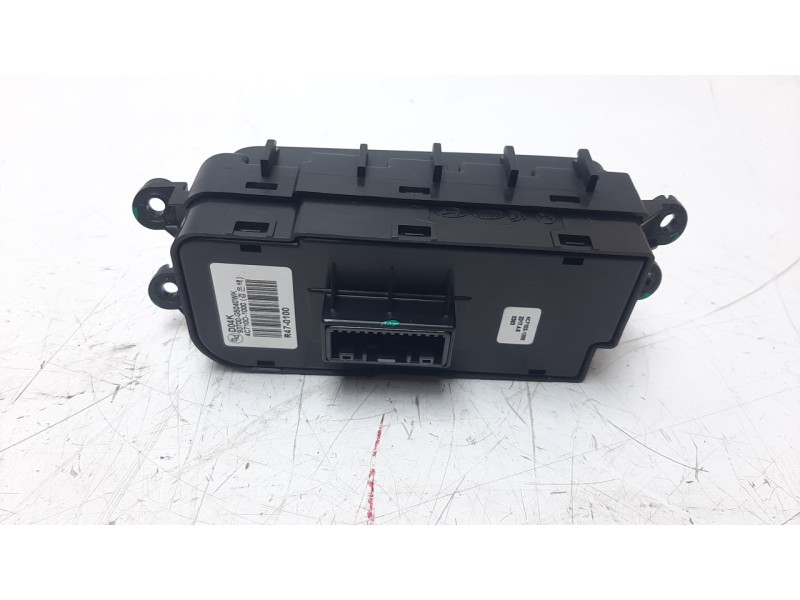 Recambio de mando multifuncion para kia niro referencia OEM IAM 93700G5040WK  