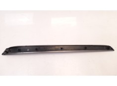 Recambio de moldura para audi a4 avant (8e) 2.0 tdi referencia OEM IAM 8E0867410   2