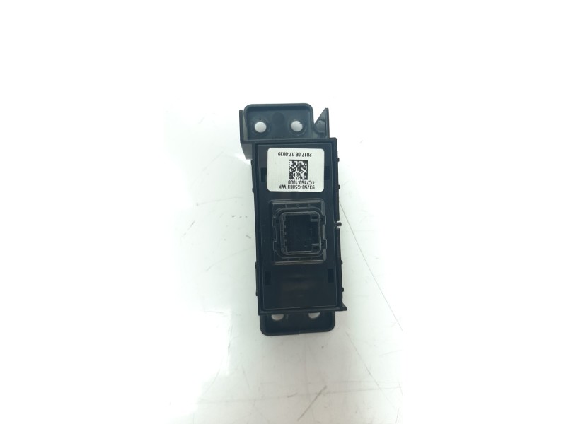 Recambio de interruptor para kia niro referencia OEM IAM 4C71601000  