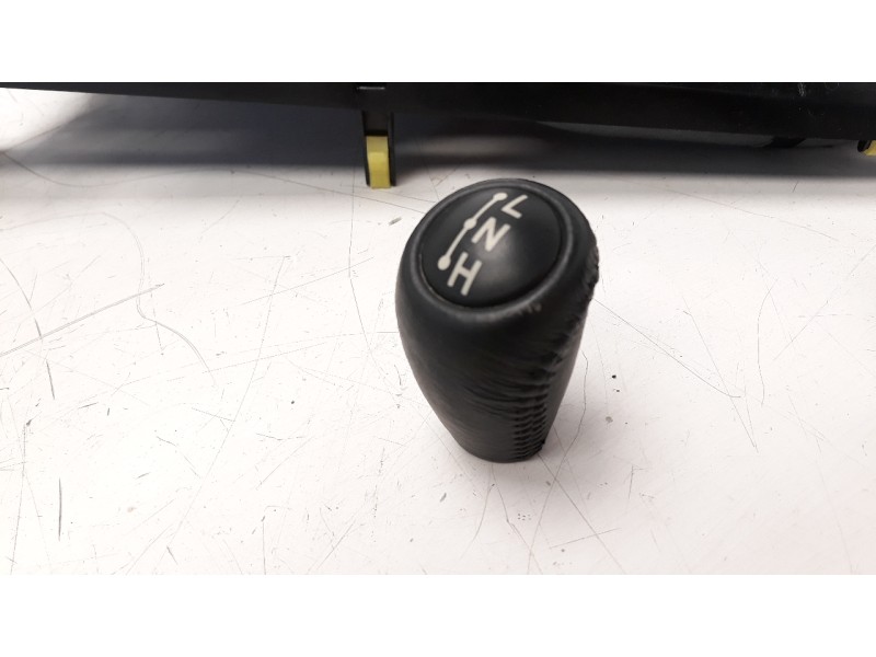 Recambio de pomo palanca cambio para toyota land cruiser (j12) 3.0 turbodiesel referencia OEM IAM 5880460370  