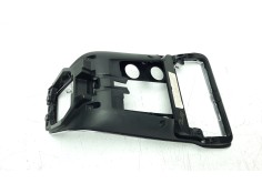 Recambio de moldura para volvo v40 momentum referencia OEM IAM    2