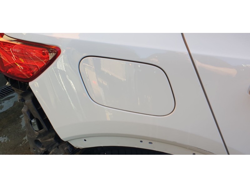 Recambio de tapa exterior combustible para volvo xc 40 essential 2wd referencia OEM IAM 31356737  
