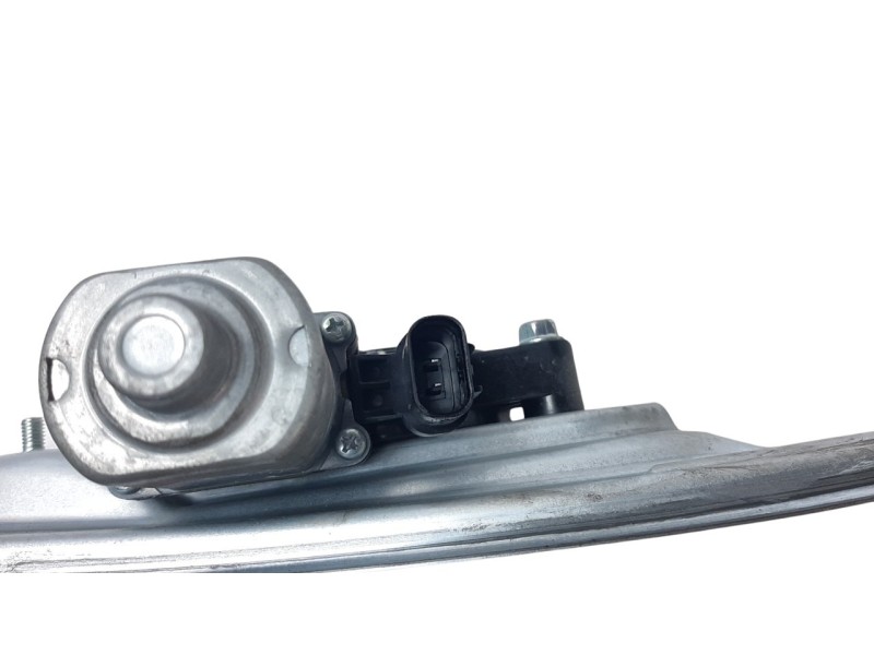 Recambio de elevalunas trasero derecho para hyundai kona 1.0 tgdi cat referencia OEM IAM 83402J9000  