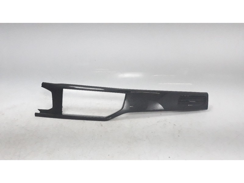 Recambio de moldura para volkswagen polo 1.0 tsi referencia OEM IAM 2G1858416AH  