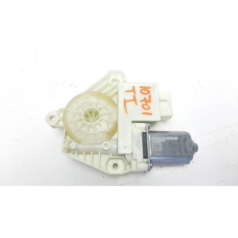 Recambio de motor elevalunas trasero izquierdo para volkswagen golf vii lim. 1.6 tdi dpf referencia OEM IAM 5Q4959811A  