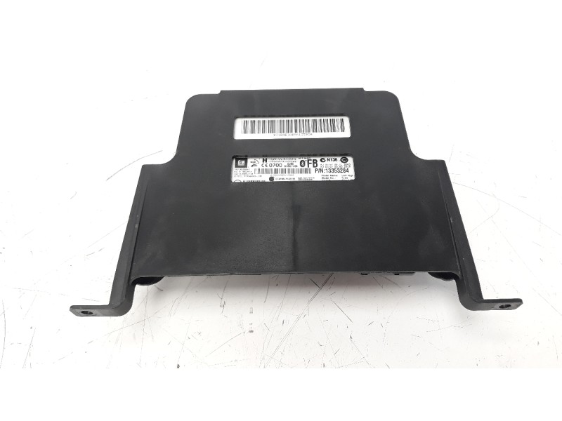 Recambio de modulo electronico para opel insignia berlina 2.0 16v cdti referencia OEM IAM 13353284  