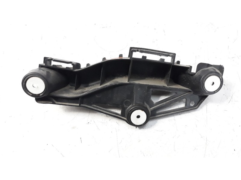 Recambio de molduras traseras para opel corsa e selective referencia OEM IAM 13399581  