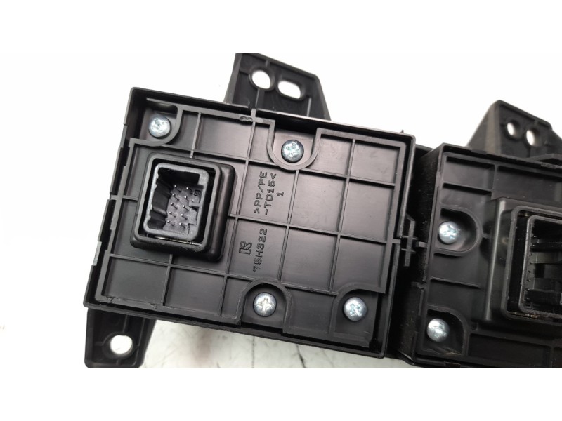 Recambio de palanca freno para lexus nx 2.5 16v cat (híbrido) referencia OEM IAM 8401078090  
