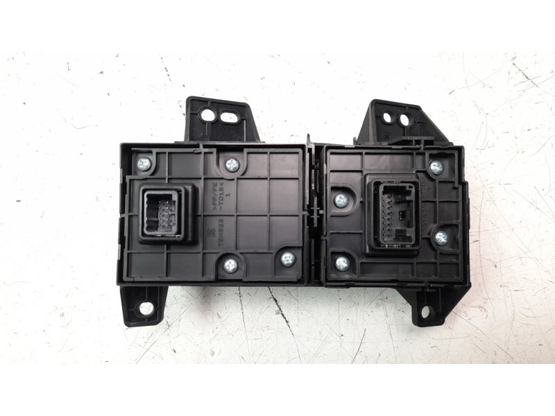 Recambio de palanca freno para lexus nx 2.5 16v cat (híbrido) referencia OEM IAM 8401078090  