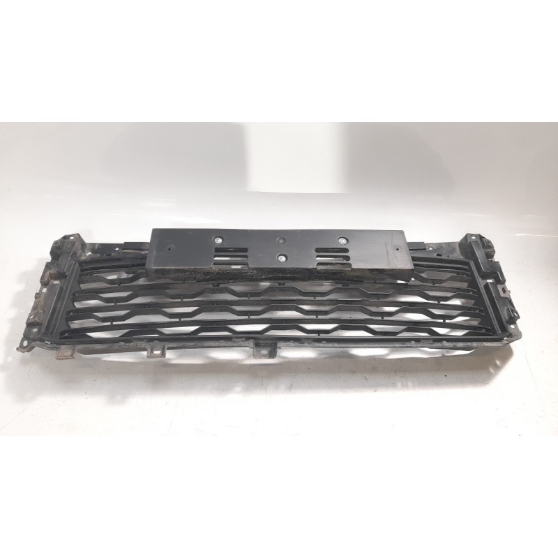 Recambio de rejilla delantera para mitsubishi l 200 (kl0/kj0) 2.2 di-d cat referencia OEM IAM 6402A515  