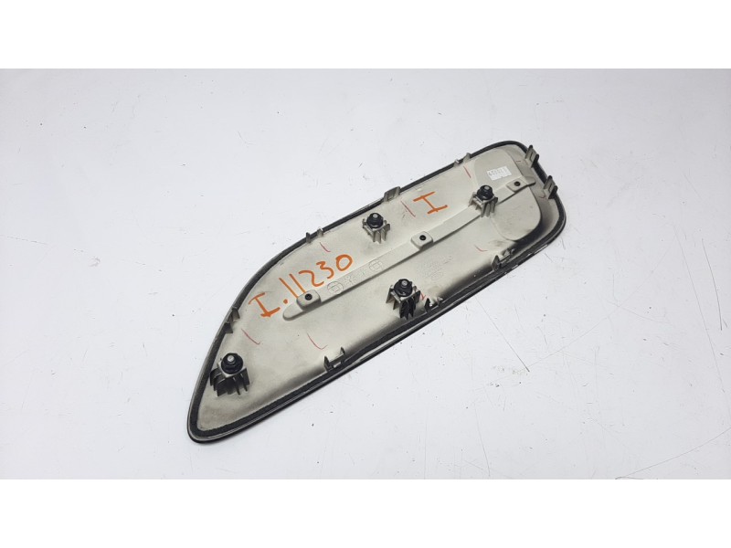 Recambio de moldura para kia stinger (ck) 2.0 tgdi cat referencia OEM IAM 86410J5300  