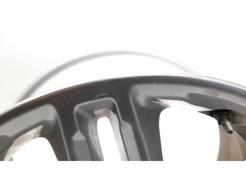 Recambio de llanta para hyundai kona 1.0 tgdi cat referencia OEM IAM 52910J9100  