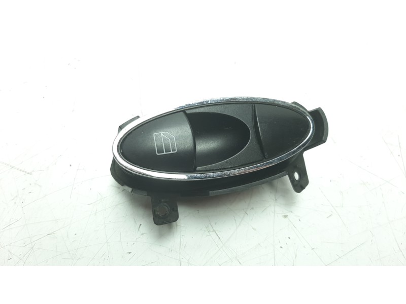 Recambio de mando elevalunas trasero derecho para mercedes-benz clase cls (w219) 350 (219.356) referencia OEM IAM 2118219958  