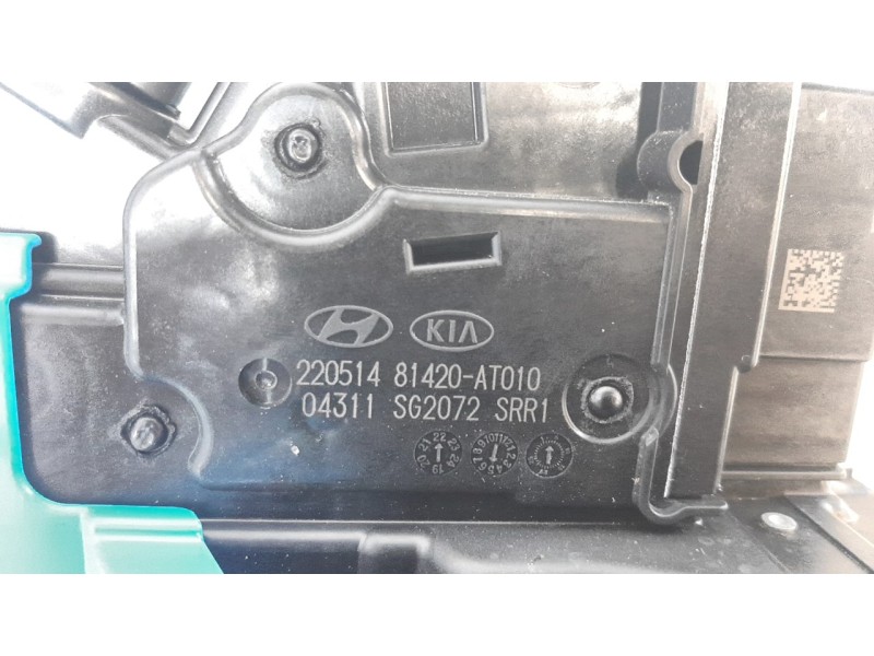 Recambio de cerradura puerta trasera derecha para kia niro (sg2) hybrid concept referencia OEM IAM 81420AT010  