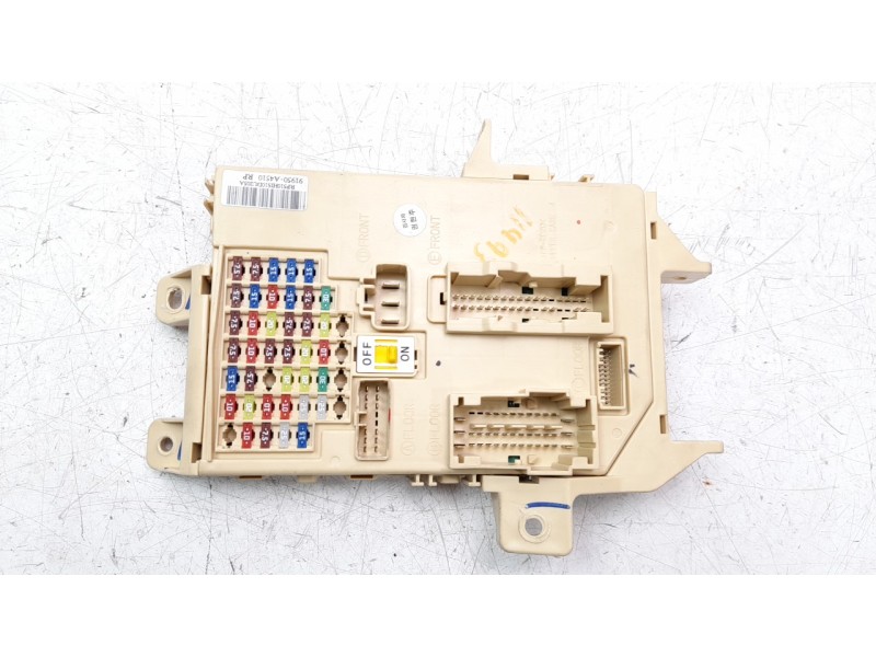 Recambio de caja reles / fusibles para kia carens ( ) 1.6 gdi cat referencia OEM IAM 91950A4510  