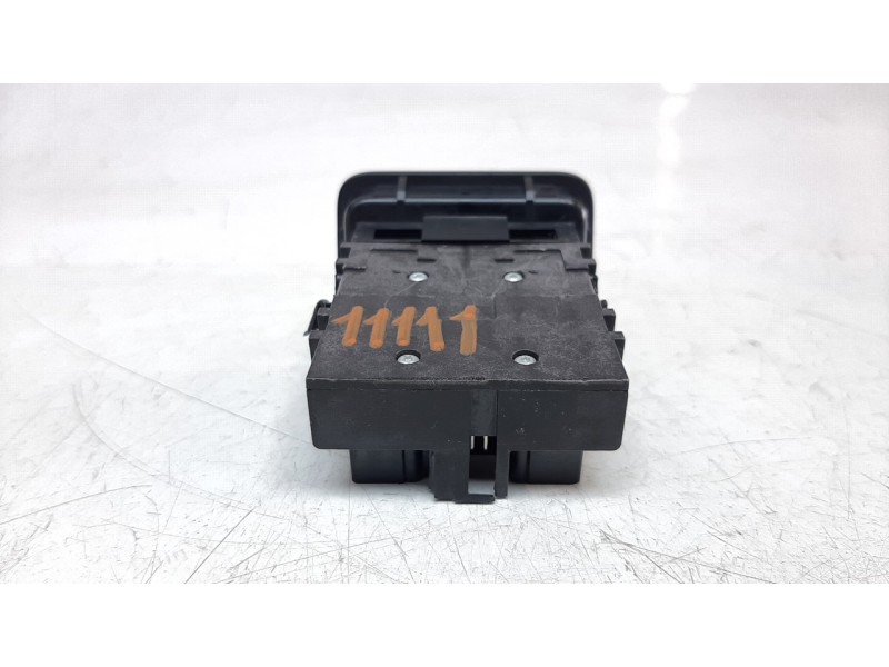 Recambio de interruptor para mercedes-benz clase b (w246) 1.5 cdi cat referencia OEM IAM A24690504519107  