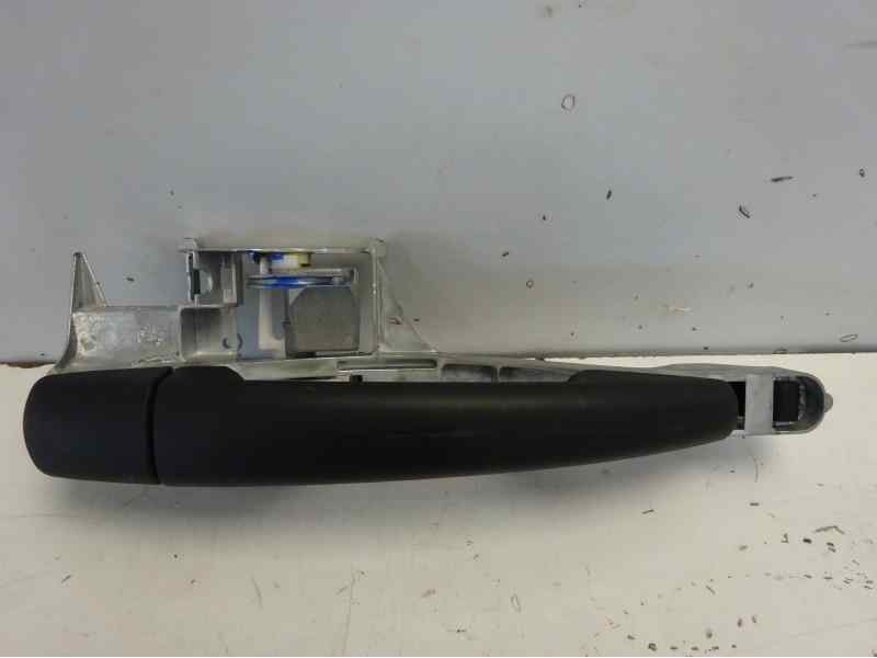 Recambio de maneta exterior delantera derecha para citroen c3 picasso live edition referencia OEM IAM   