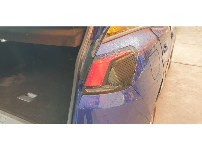 Recambio de piloto trasero derecho para peugeot 3008 allure pack referencia OEM IAM 9810477080 104LLM131 