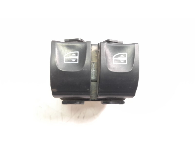 Recambio de mando elevalunas delantero izquierdo para dacia duster ii anniversary referencia OEM IAM 254112588R  