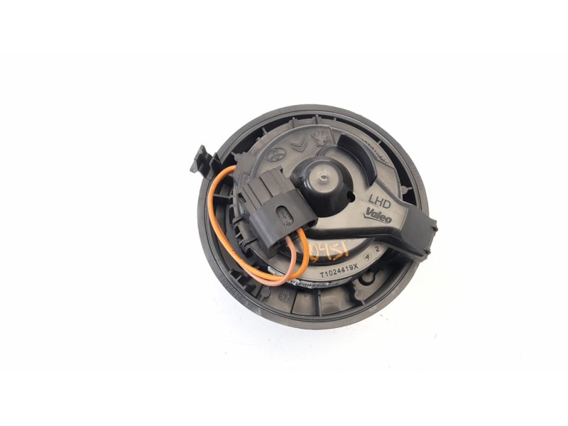 Recambio de ventilador calefaccion para toyota aygo 1.0 cat referencia OEM IAM T918262  