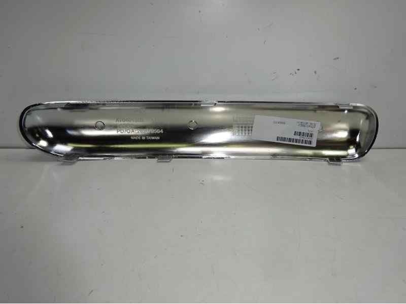 Recambio de molduras delanteras para bmw mini (r50,r53) referencia OEM IAM 51116800143  MN3041244