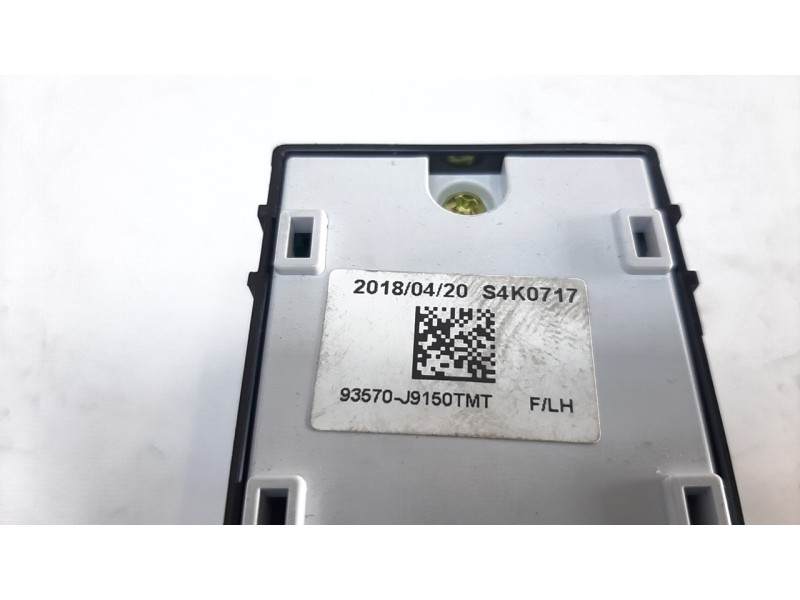 Recambio de mando elevalunas delantero izquierdo para hyundai kona 1.0 tgdi cat referencia OEM IAM 93570J9150TMT  