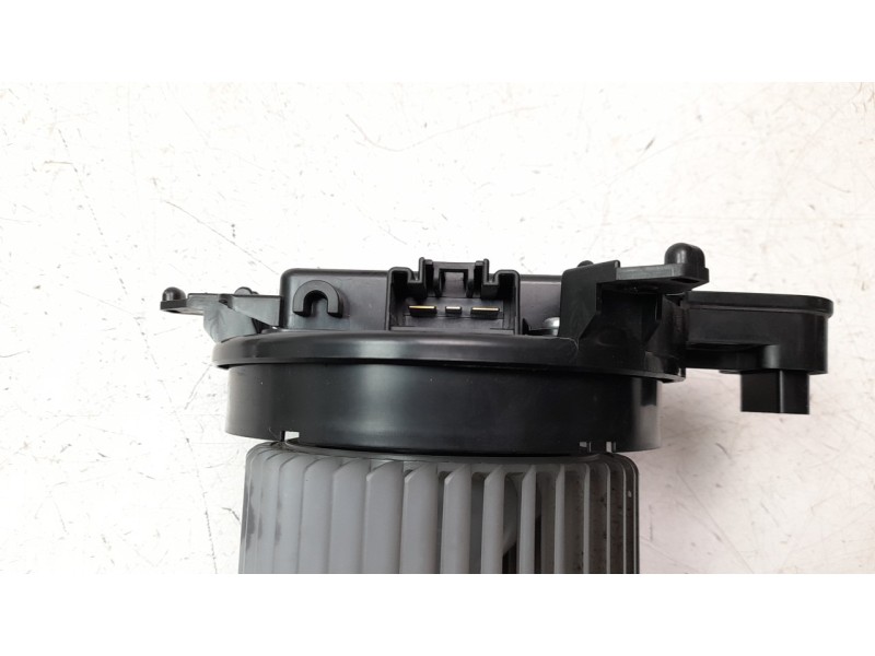 Recambio de ventilador calefaccion para lexus nx 2.5 16v cat (híbrido) referencia OEM IAM 8710378010  