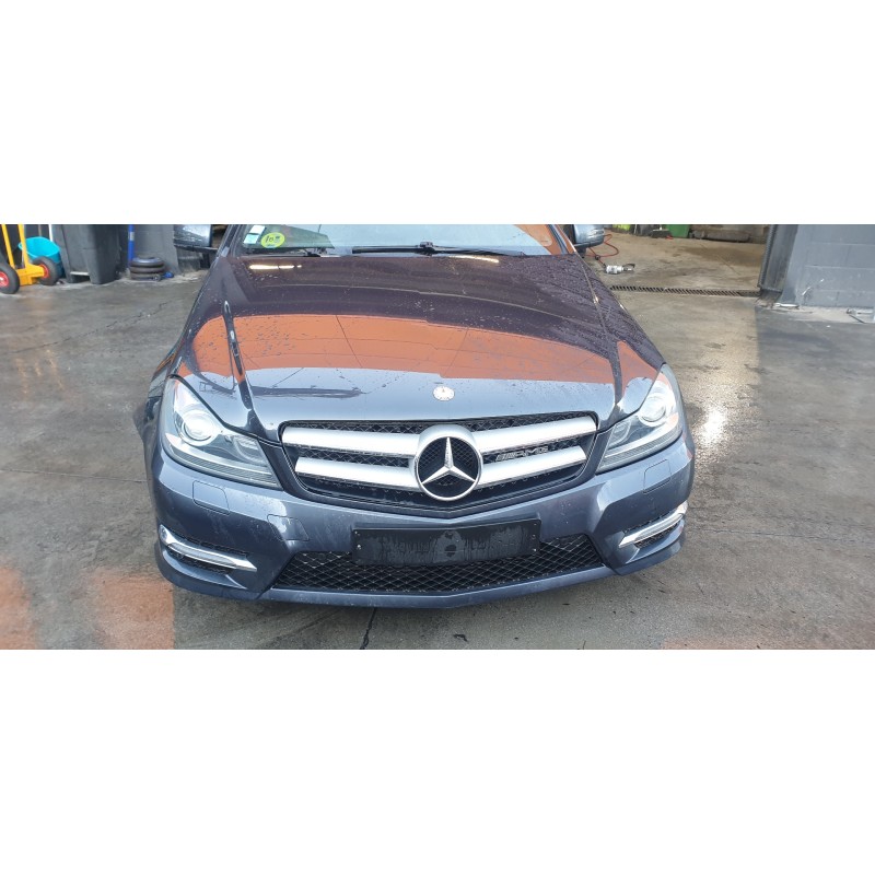 Recambio de morro completo para mercedes-benz clase c (w204) coupe 2.1 cdi cat referencia OEM IAM 204880834764  