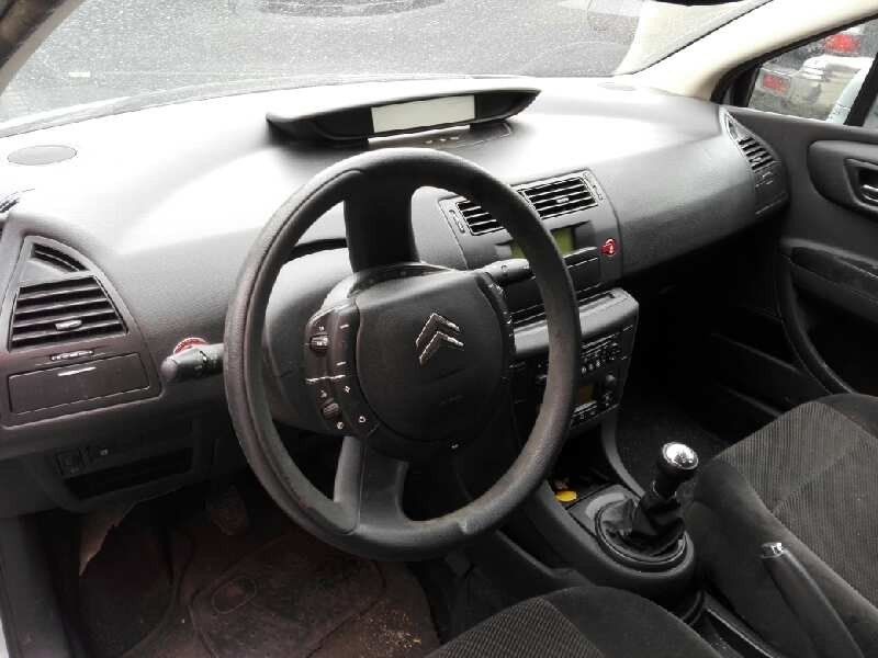 citroen c4 sedan del año 2010