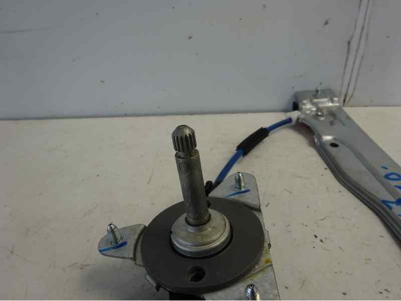 Recambio de elevalunas trasero derecho para citroen c3 picasso live edition referencia OEM IAM 9681272080  