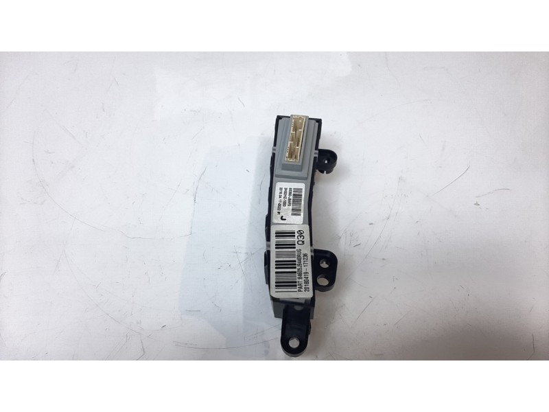 Recambio de interruptor para hyundai kona 1.0 tgdi cat referencia OEM IAM 93350J9AF0  