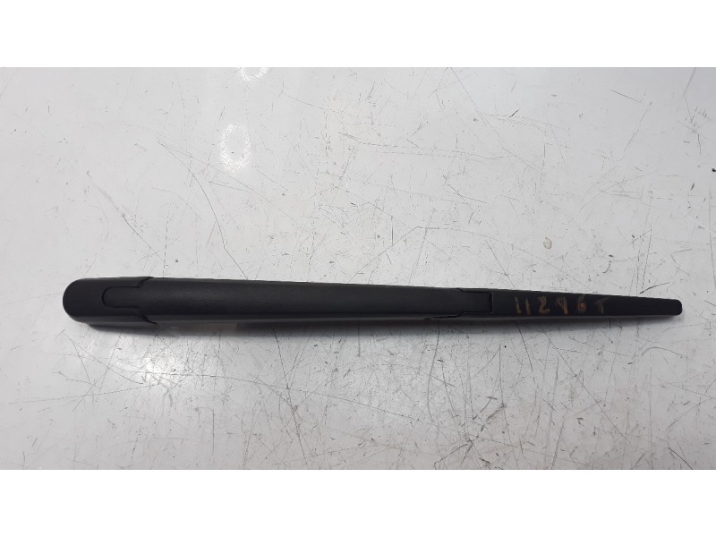 Recambio de brazo limpia trasero para hyundai kona 1.0 tgdi cat referencia OEM IAM 988152P000  