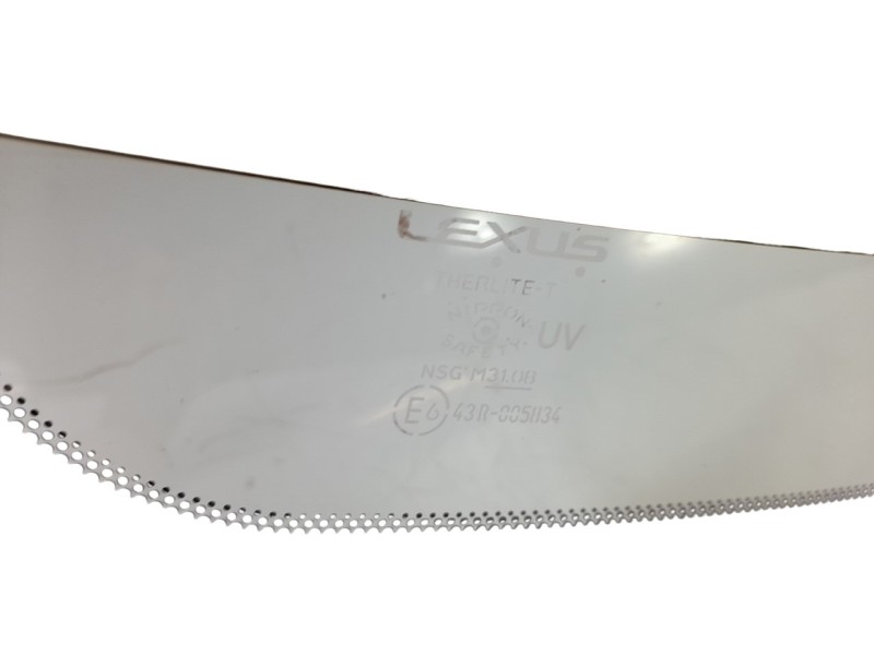 Recambio de luna trasera para lexus rc referencia OEM IAM 6481024060  