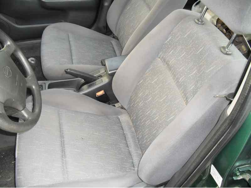 nissan primera berlina (p11) del año 1997