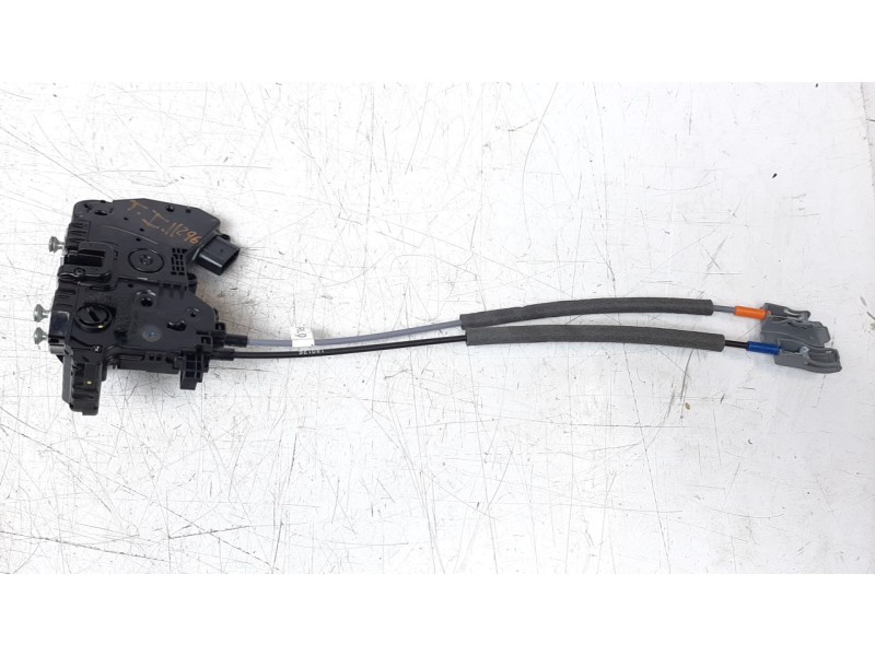 Recambio de cerradura puerta trasera izquierda para hyundai kona 1.0 tgdi cat referencia OEM IAM 81410J9000  
