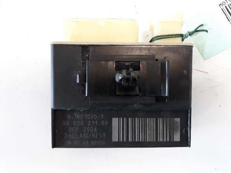 Recambio de caja precalentamiento para citroen c3 picasso live edition referencia OEM IAM 9652021180  