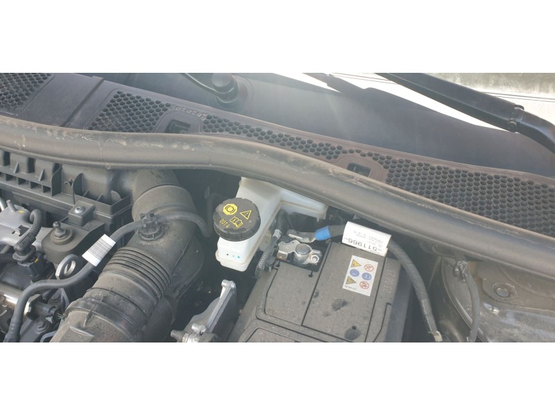 Recambio de bomba freno para peugeot 2008 (p1) allure pack referencia OEM IAM 1643581380  