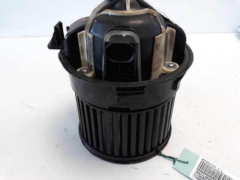 Recambio de ventilador calefaccion para citroen c3 picasso live edition referencia OEM IAM T1000588K 100316 