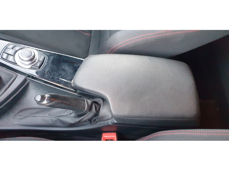 Recambio de apoyabrazos central para bmw serie 3 gran turismo (f34) 2.0 turbodiesel referencia OEM IAM 51169235431  